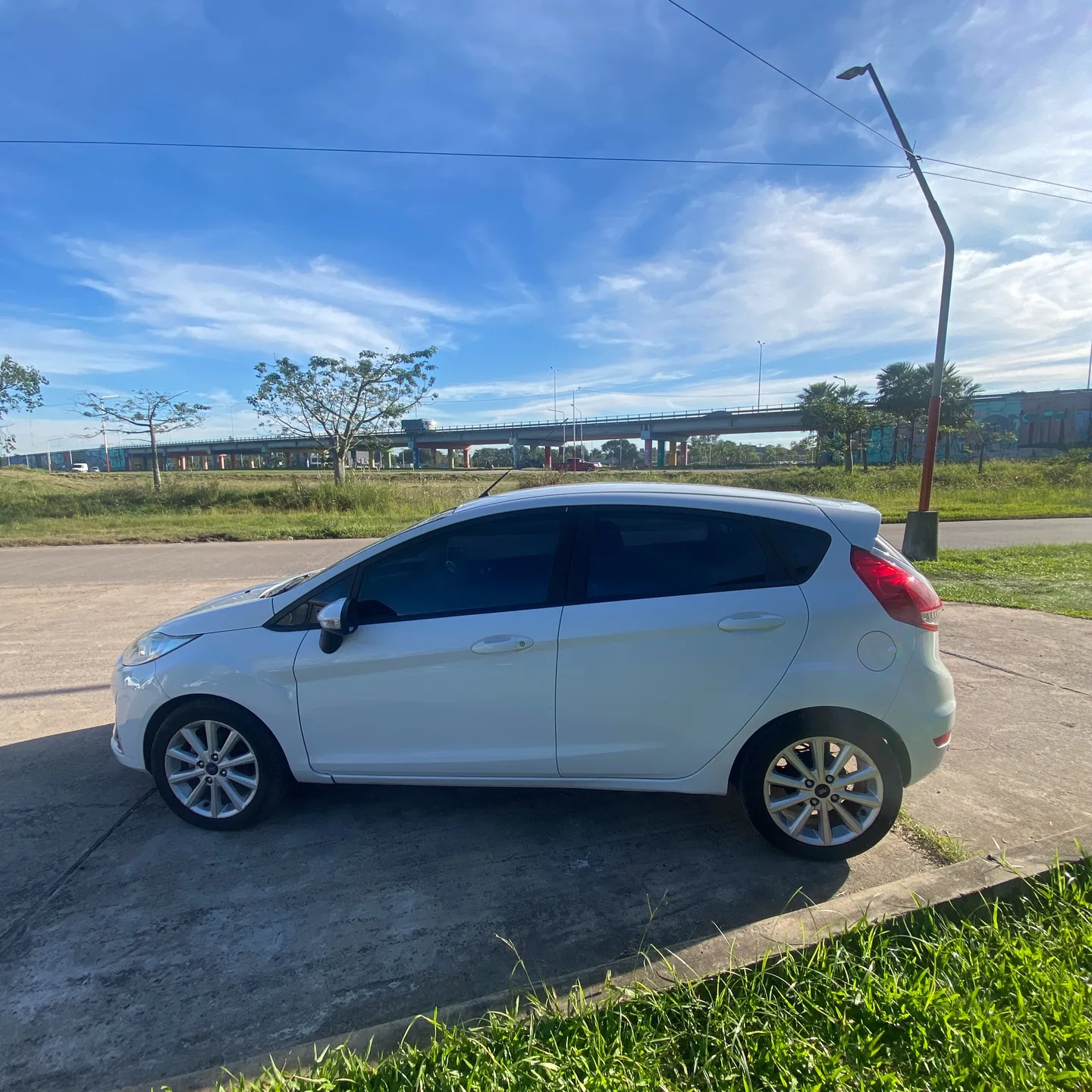 Ford FIESTA SE PLUS POWER SHIFT 5