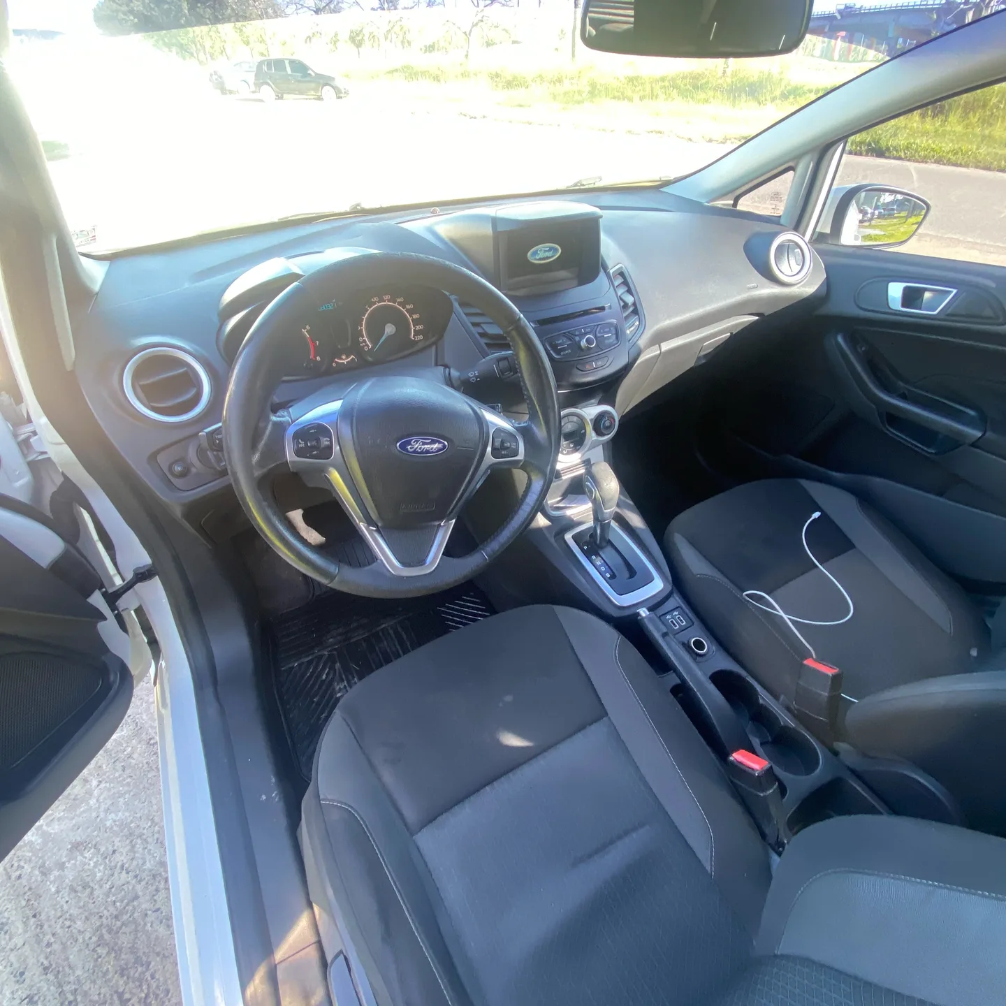 Ford FIESTA SE PLUS POWER SHIFT 7