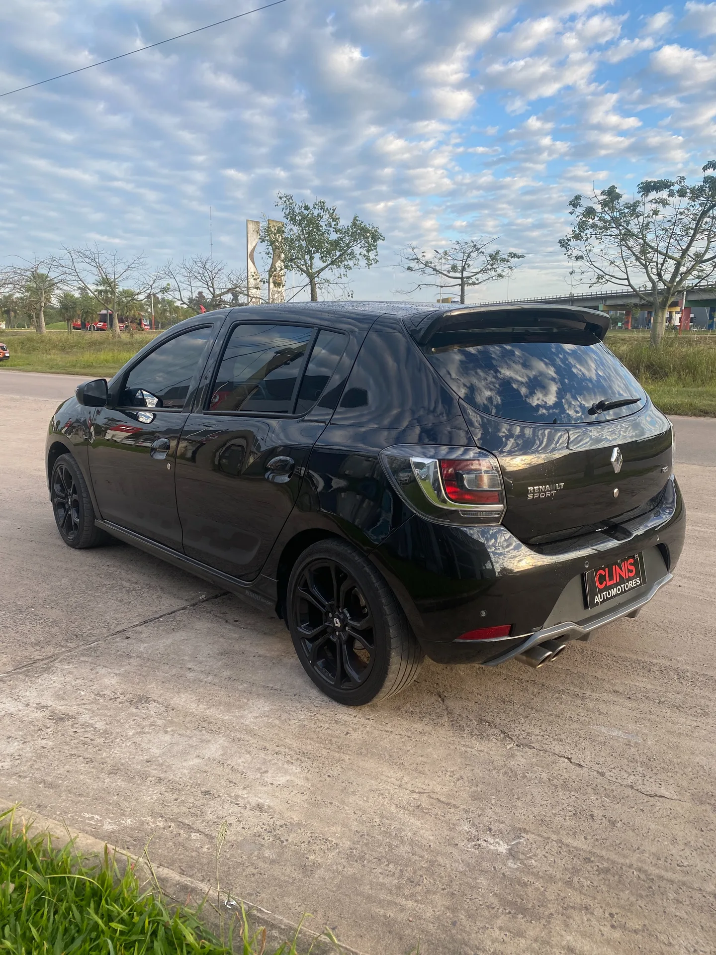 Renault SANDERO RS SPORT 5