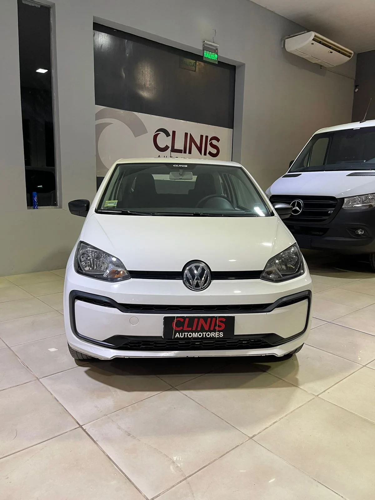 Volkswagen Up! Take 3