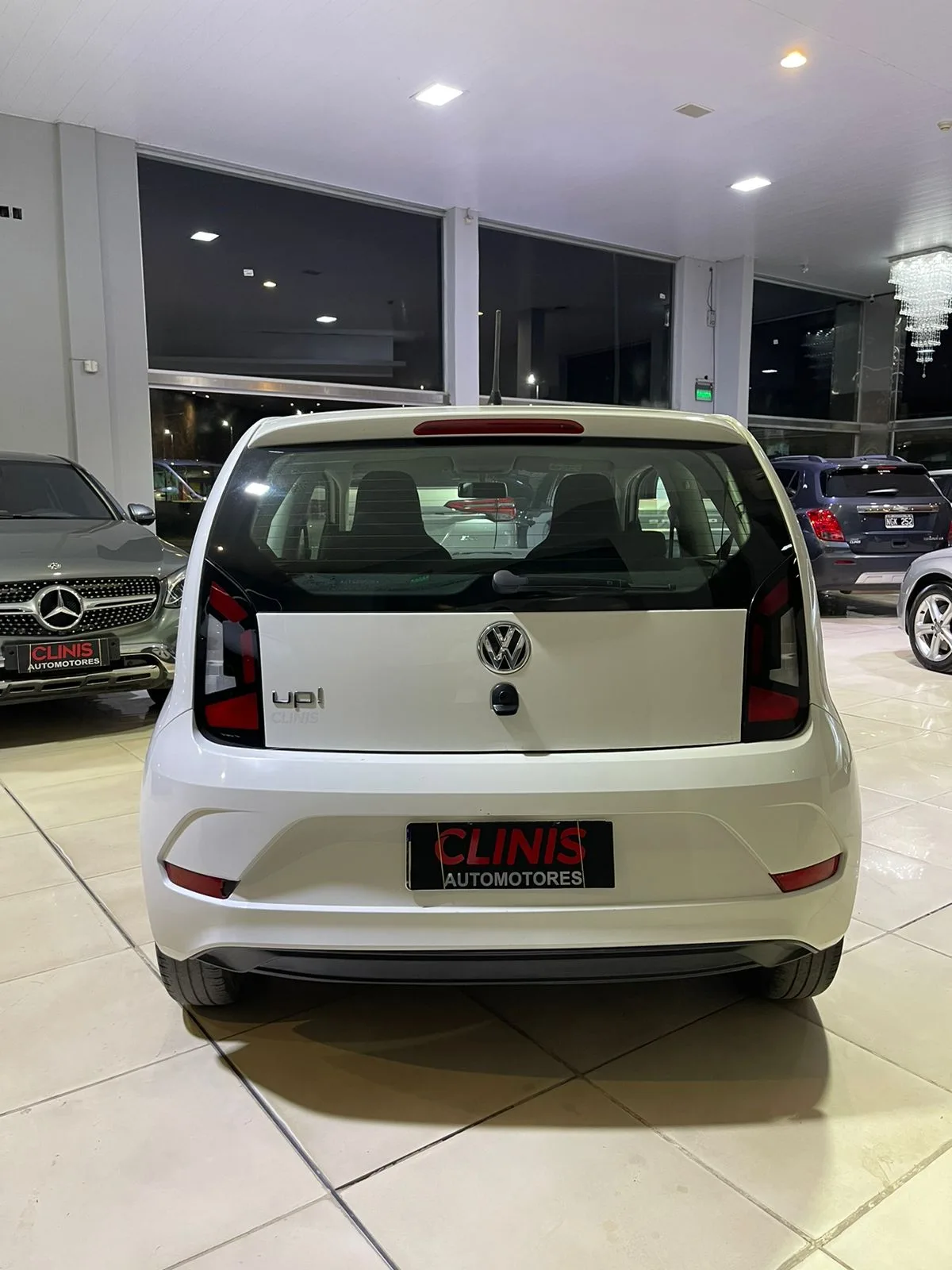 Volkswagen Up! Take 6