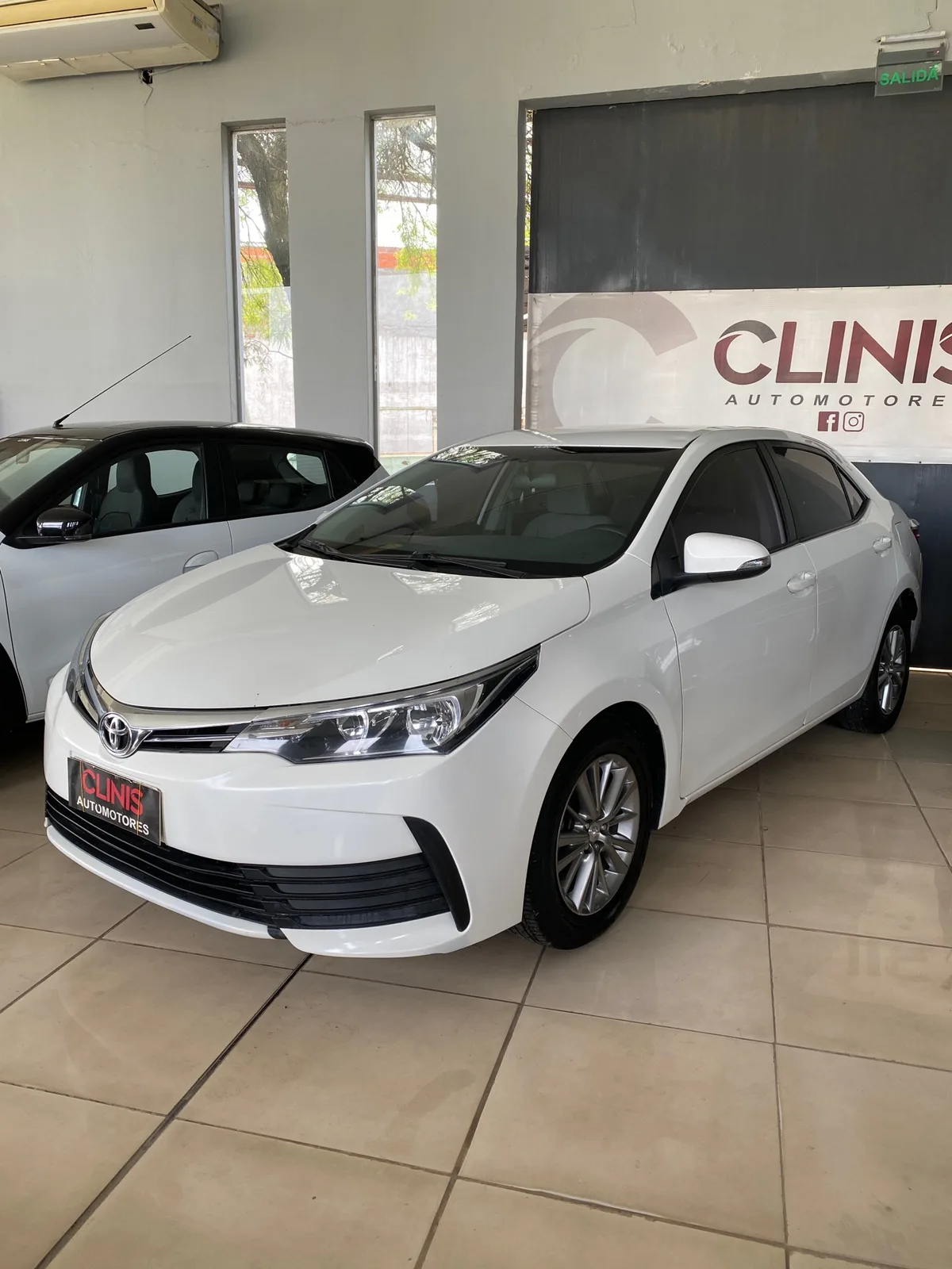 Toyota Corolla XLI CVT 2