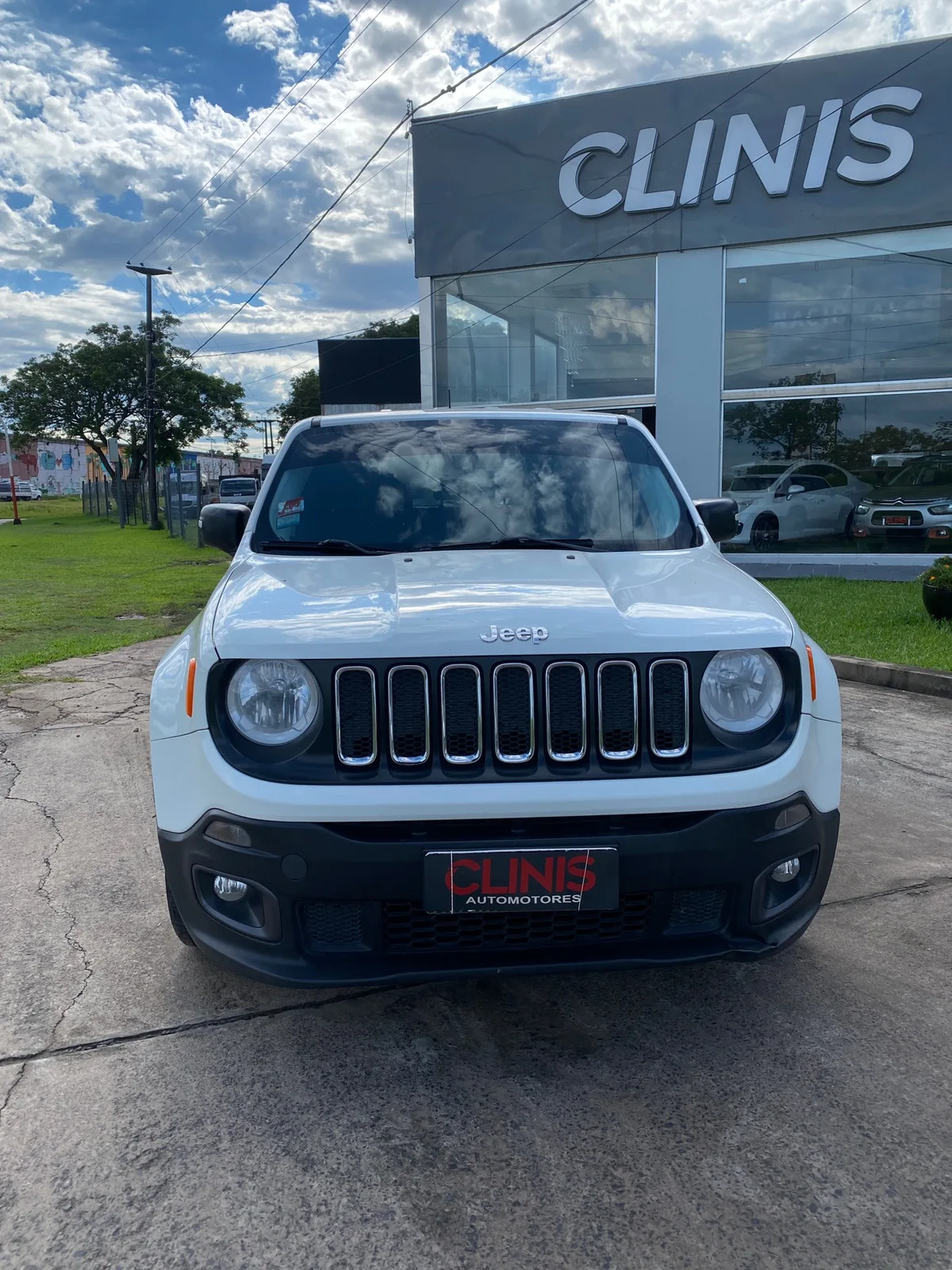 Jeep Renegade Sport MT5 3