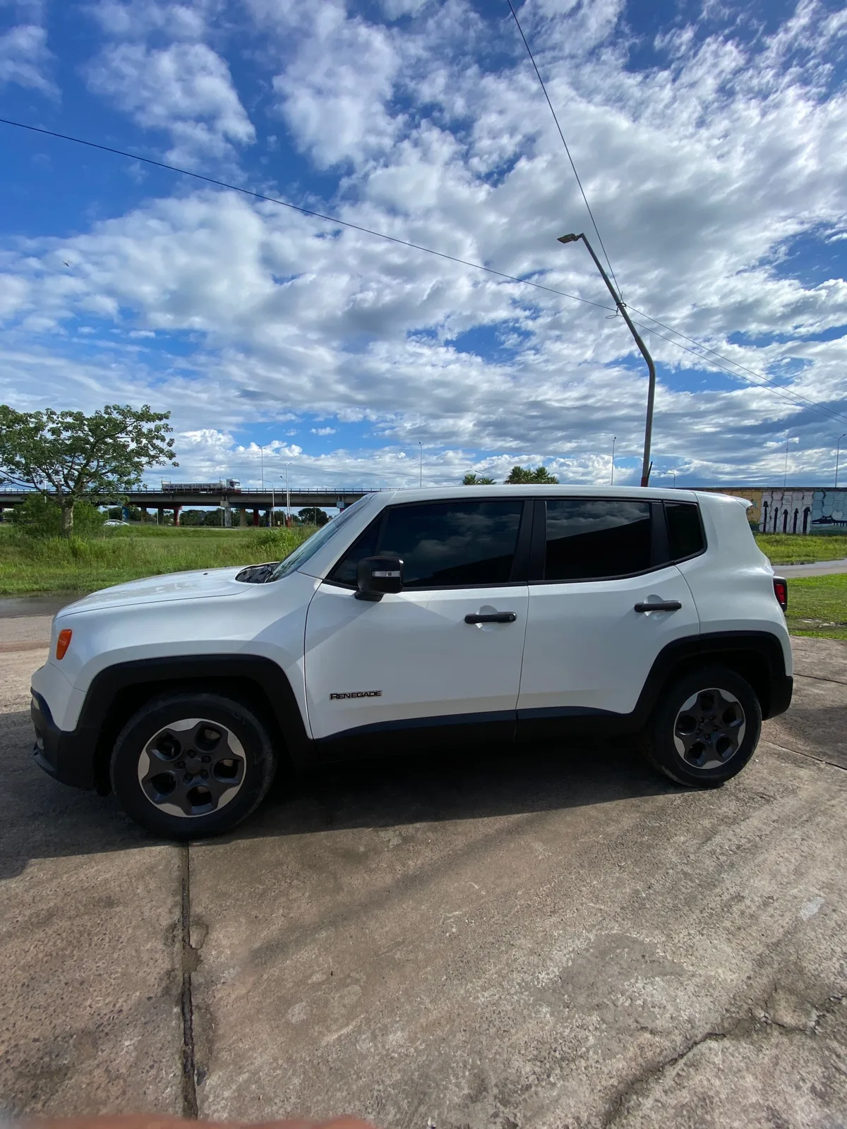 Jeep Renegade Sport MT5 5