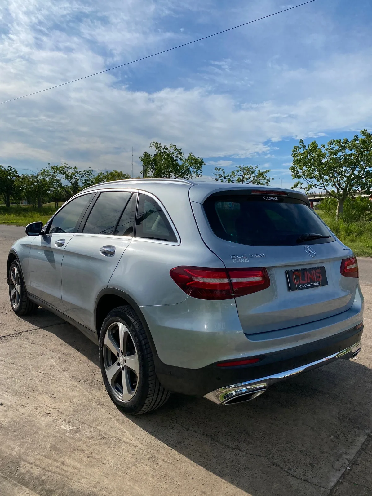 Mercedes Benz GLC 300 4MATIC 4
