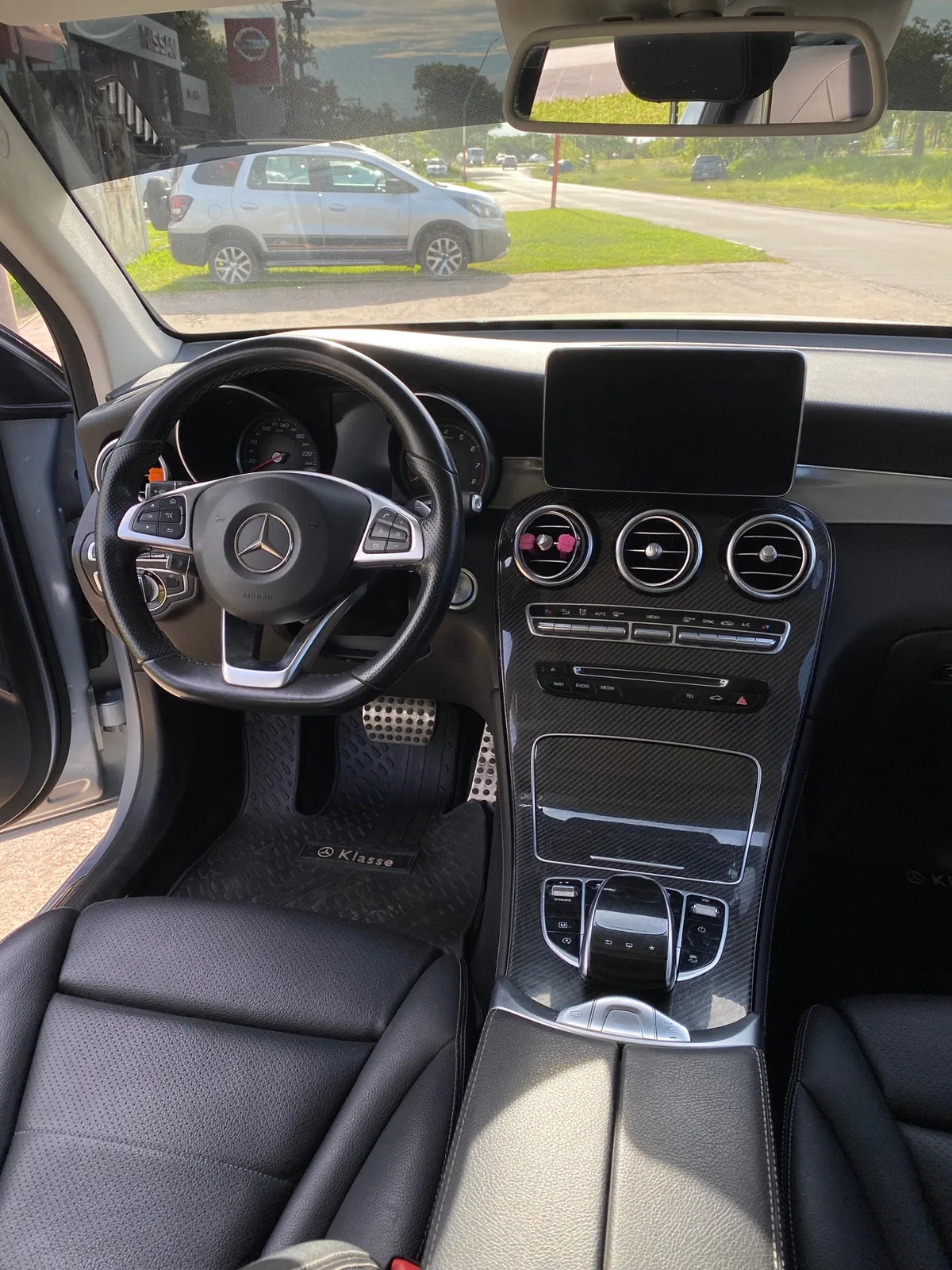 Mercedes Benz GLC 300 4MATIC 7