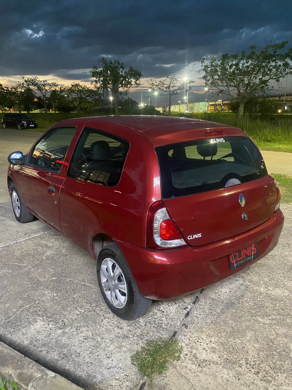 Renault Clío Mío Confort 5