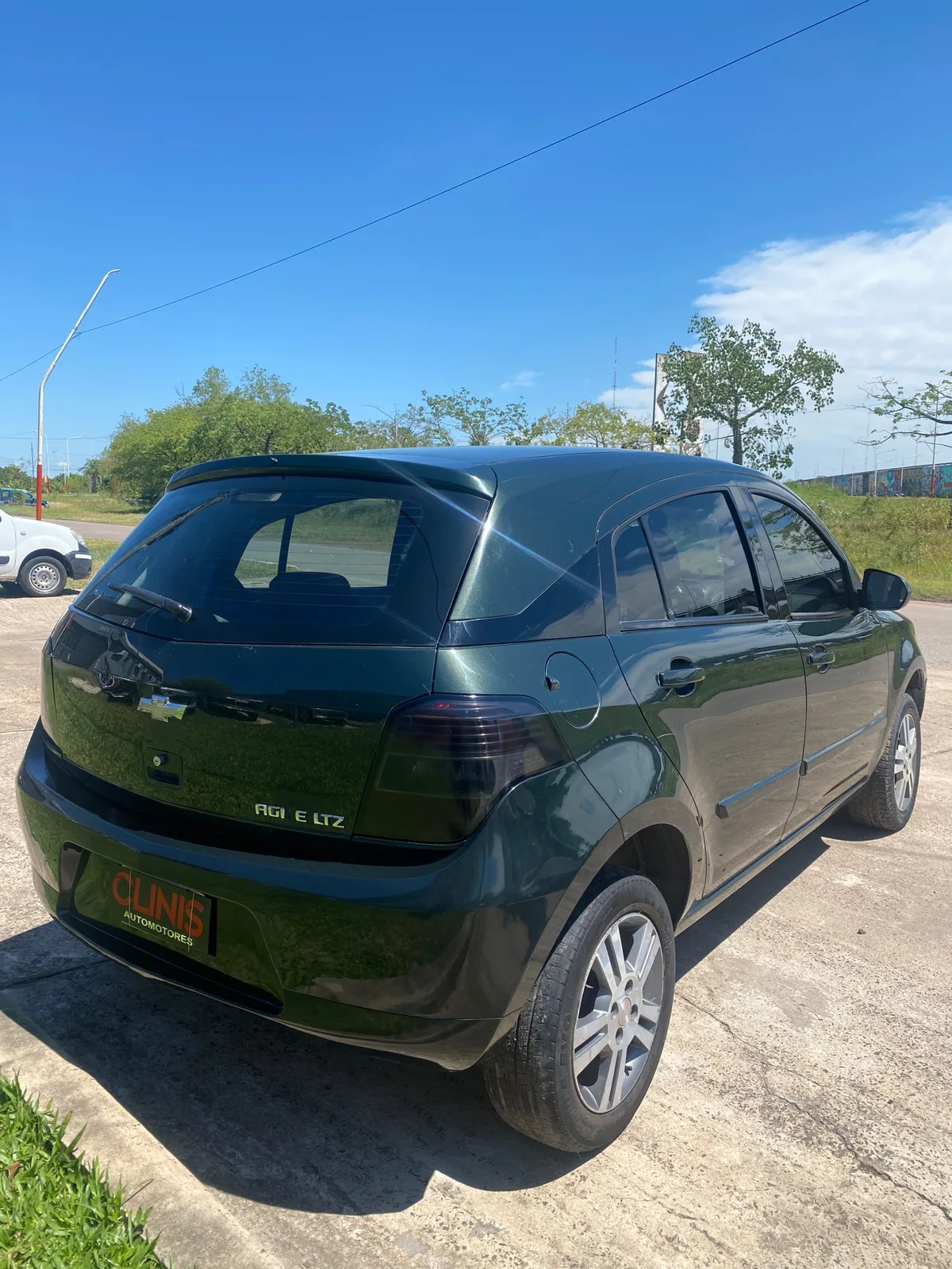 Chevrolet Agile LTZ 4