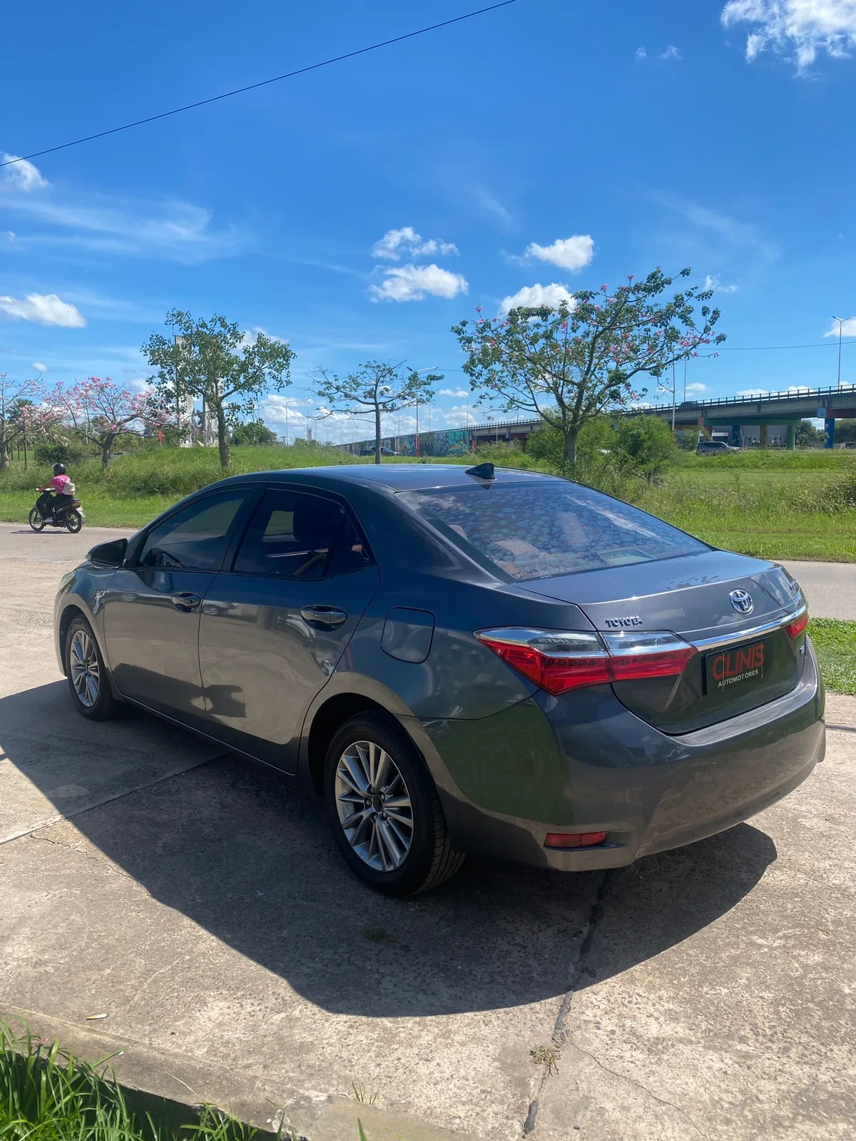 Toyota Corolla XEI M/T 6
