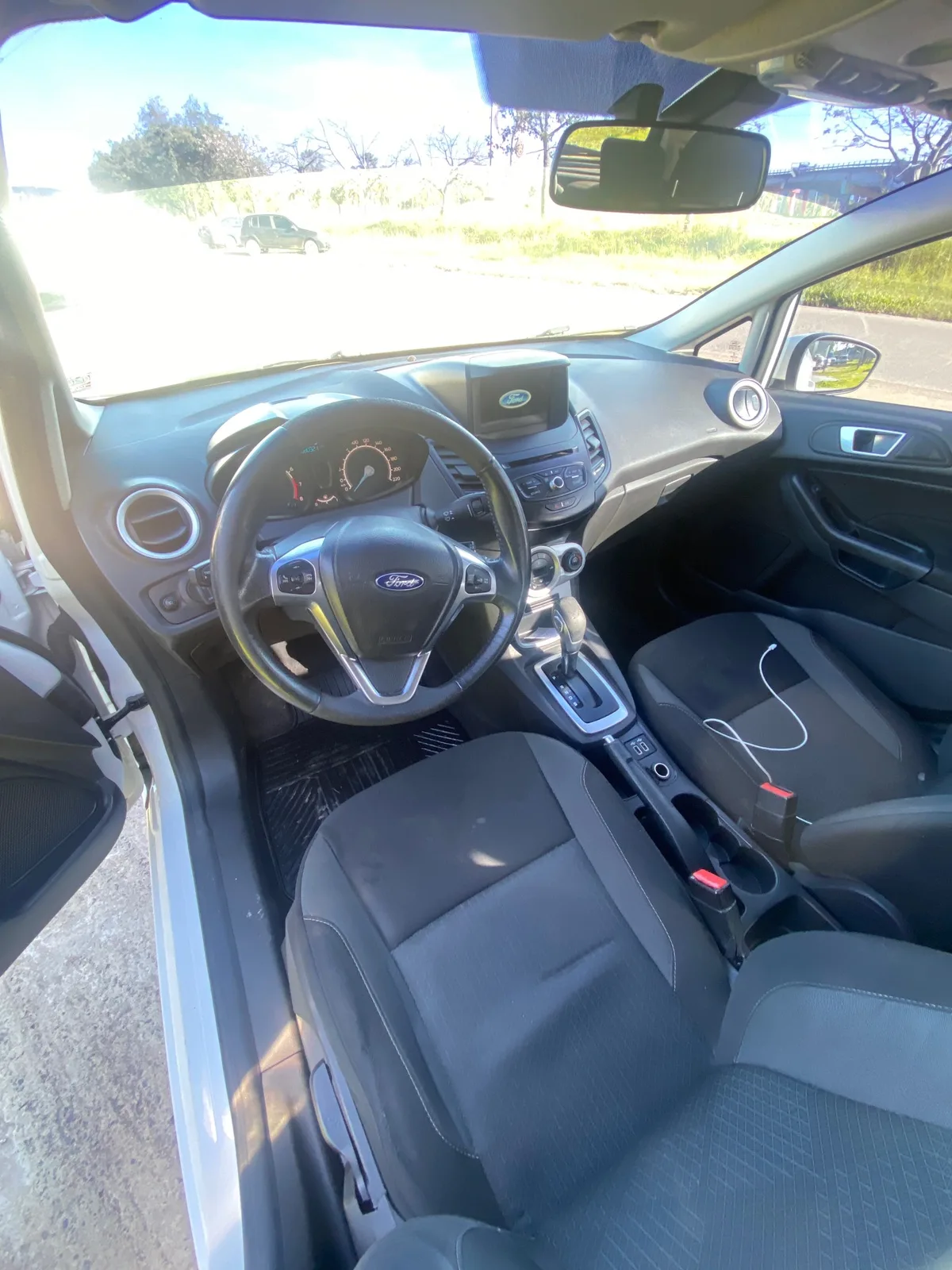 Ford Fiesta SE Plus PowerShift 8
